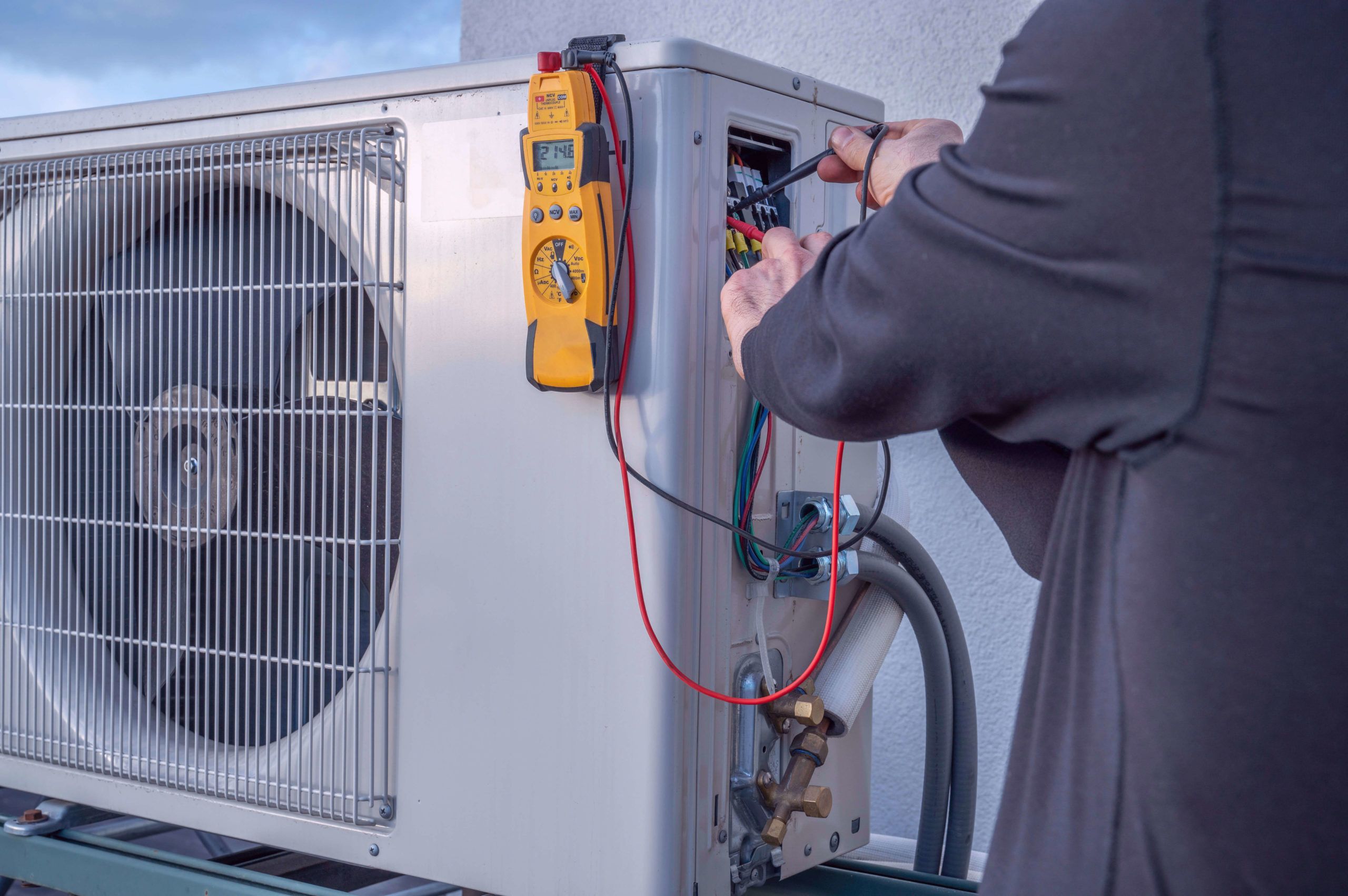 Finding the Right HVAC Contractor for Your Commercial Business